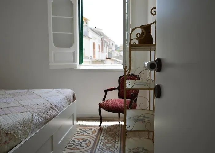 Parva Domus